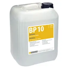 Bidon de 5 litri cu eticheta buchem „BP 10 Inhibitor”
